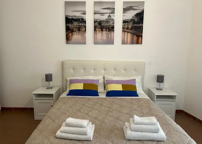 Appio Latino Apartament *